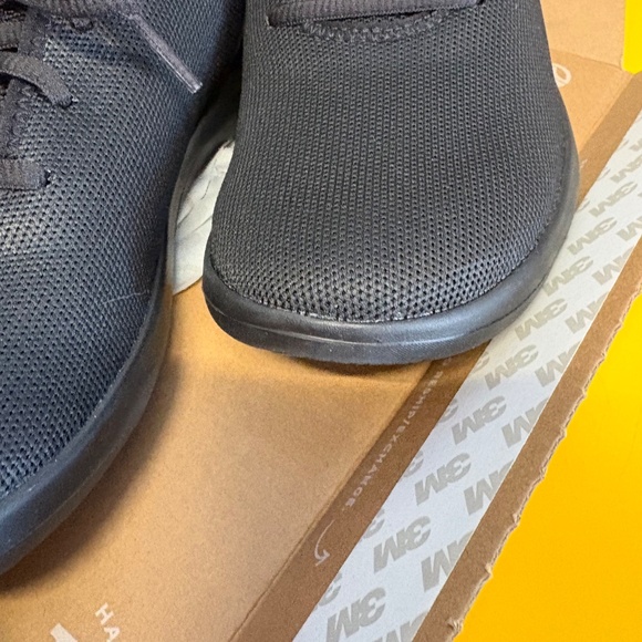 NWT - Kizik Madrid Eco-Knit slip-on shoes - W 8.5 - Picture 16 of 16